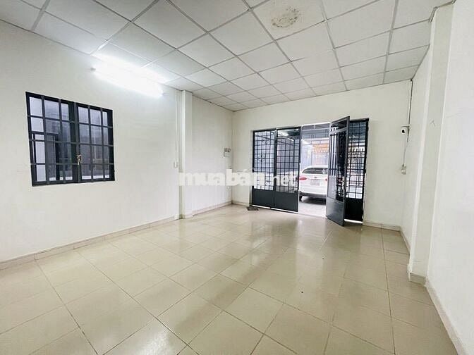 CẦN BÁN NHANH CĂN NHÀ C4 DT 84m2 CHỢ HIỆP THÀNH HT13 Q12 TP HCM