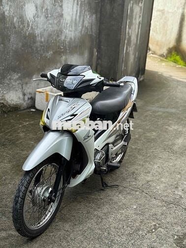 Future 125 X 2010 xăng cơ 9 chủ