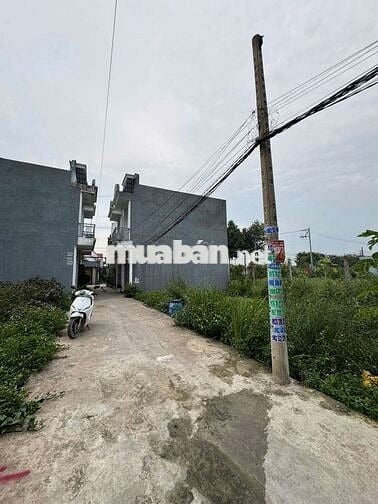 Lô đất siêu đẹp nằm tại khu dân cư ( 4x9m ) 450tr