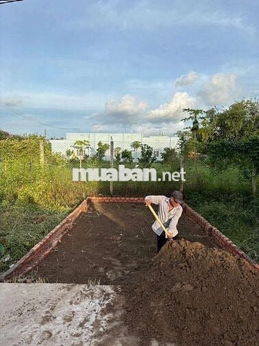 Lô đất siêu đẹp nằm tại khu dân cư ( 4x9m ) 450tr