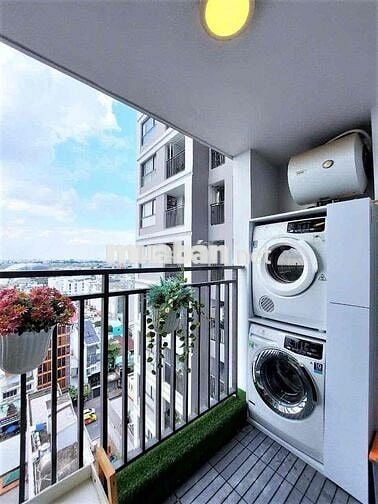 Cho thuê căn 2PN.2WC nhà sạch sẽ đẹp y hình ở ngay Botanica Premier