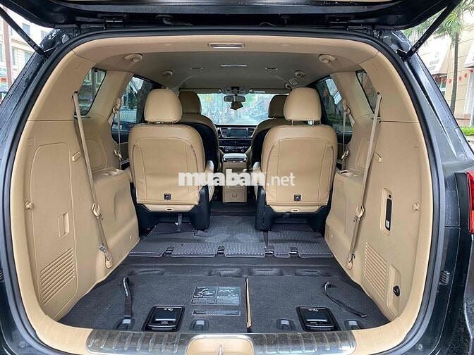 Kia Sedona số tự động máy dầu