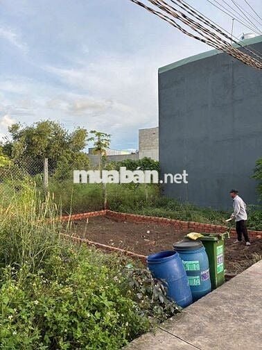 Lô đất siêu đẹp nằm tại khu dân cư ( 4x9m ) 450tr