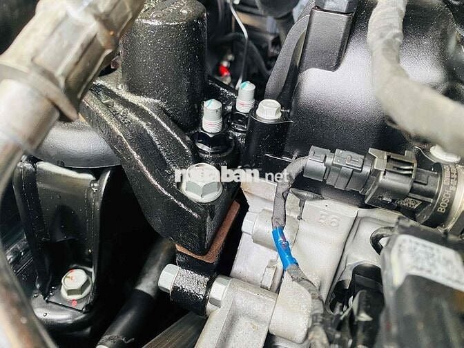 Kia Sedona số tự động máy dầu