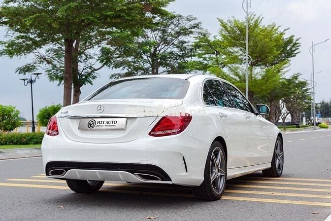 Mercedes Benz C Class 2015 C250 AMG - 80000 km