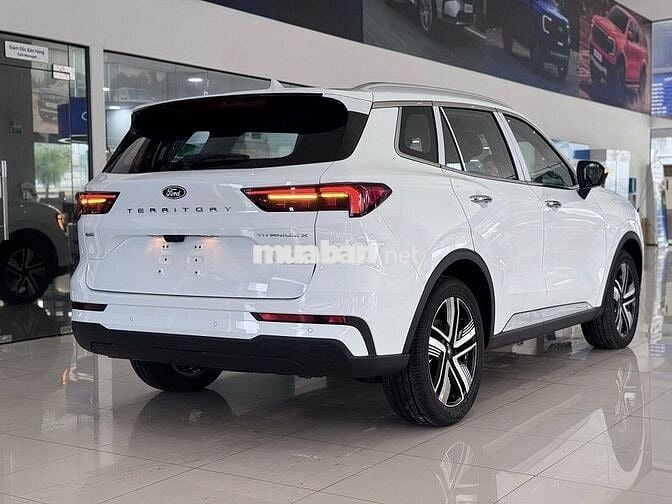 Ford Territory SUV 5 chỗ