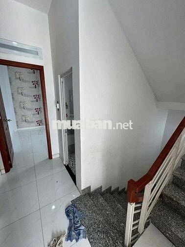 NC 4pn3wc kèm 4 máy lạnh hẻm 417 Quang Trung P10