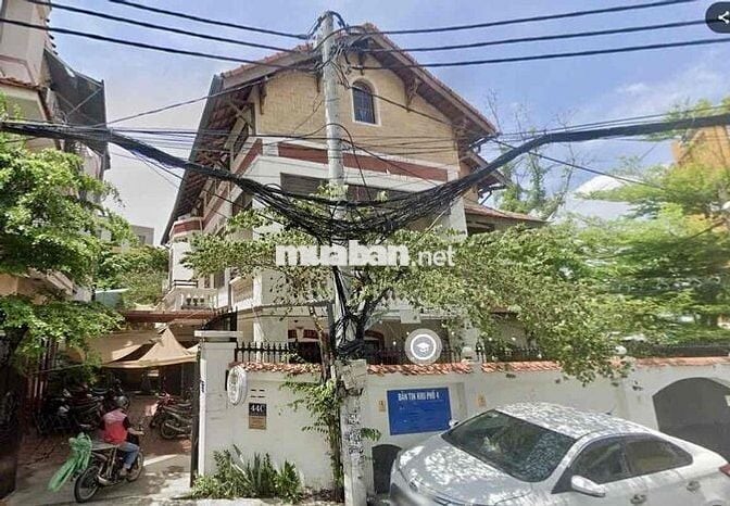 BIỆT THỰ SÂN VƯỜN, S SỬ DỤNG 400M2 SỐ 45 UNG VĂN KHIÊM QUẬN BÌNH THẠNH