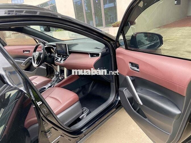 BÁN XE TOYOTA CROSS 2022 bản 1.8 V