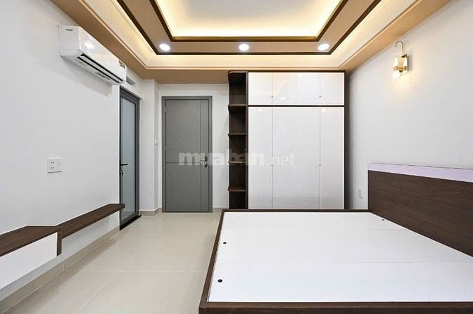 BÁN NHÀ ĐẸP PHỐ THỜI TRANG LÊ VĂN SỸ 