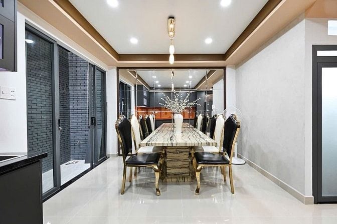 BÁN NHÀ ĐẸP PHỐ THỜI TRANG LÊ VĂN SỸ 