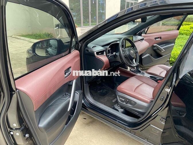 BÁN XE TOYOTA CROSS 2022 bản 1.8 V