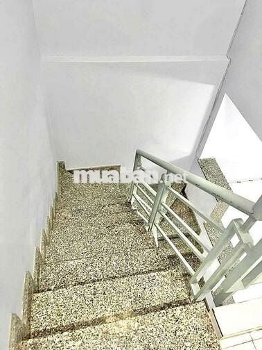 Nhà cho thuê Lê Đình Cẩn, BT (2PN 2WC) nhà sạch sẽ, vô ở ngay