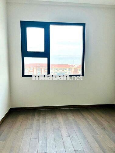 BÁN GẤP CĂN 2PN LEGACY CHỈ 1.7x tỷ tặng MÁY LẠNH, TỦ, KỆ GỖ …