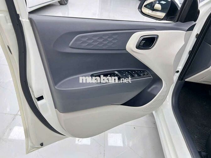 HYUNDAI i10 2021 Sedan 1.2 AT - 42379 km