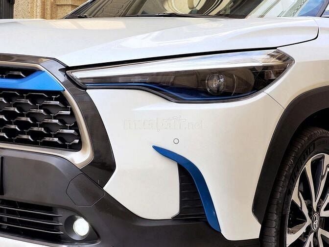 Toyota Corolla Cross 1.8HV 2020, tiết kiệm với HV