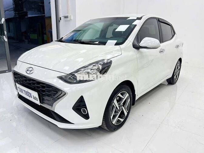 HYUNDAI i10 2021 Sedan 1.2 AT - 42379 km