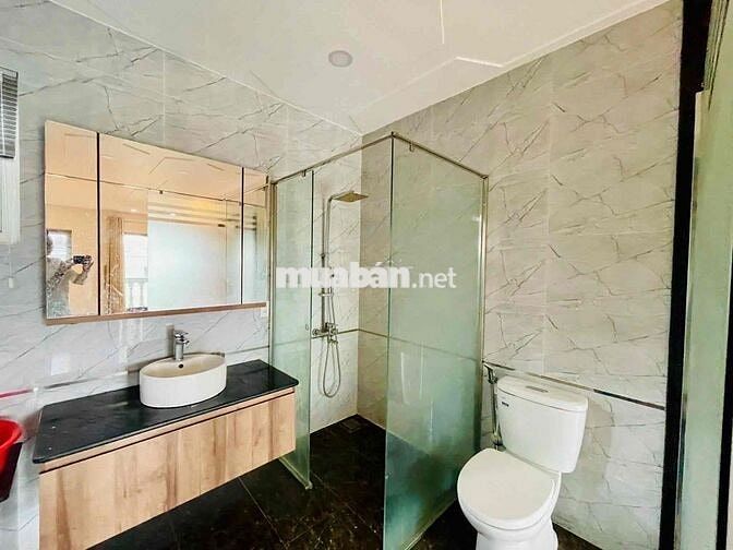 Nhà Phố HXH 1/ Phạm Văn Chiêu 4PN Xe Hơi Vô Nhà, Sẵn 4 máy lạnh 20tr