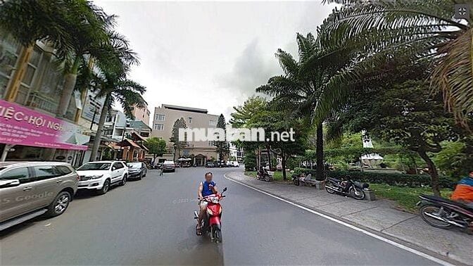 KHU VIP ĐỆ NHẤT KHÁCH SẠN-TÂN BÌNH-67M2-4TẦNG-XE HƠI ĐỖ CỔNG NGÀY ĐÊM