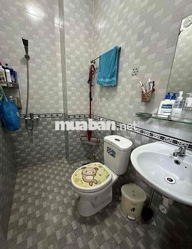 Nhà hẻm xe hơi Hoàng Hoa Thám BT chính chủ cần bán