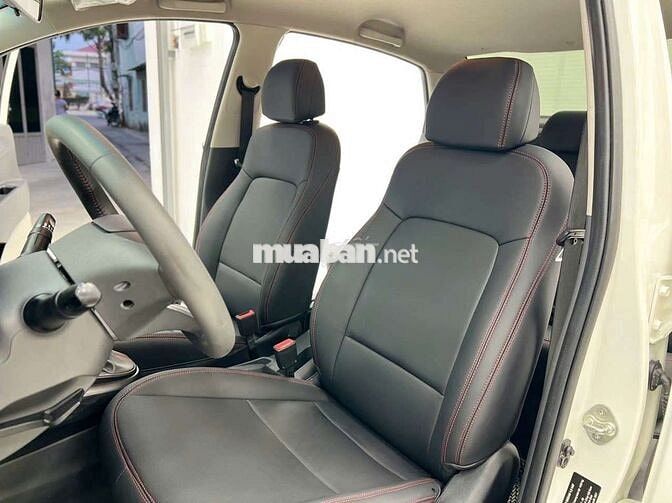 HYUNDAI i10 2021 Sedan 1.2 AT - 42379 km