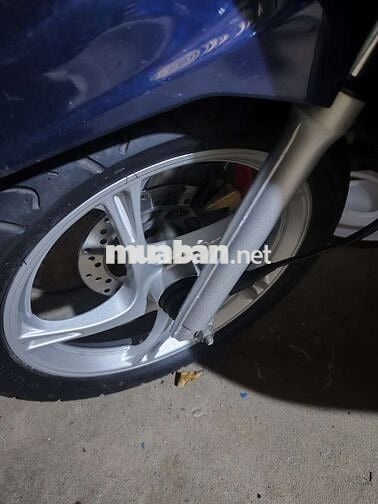 Xe nhà ít đi zin từ trong ra ngoài odo chuẩn 27k