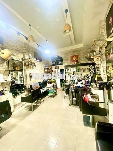 Nhà vuông  hẻm xe tải tránh, ngang 4m x 10, cách 500m ra Aeon Tân Phú,