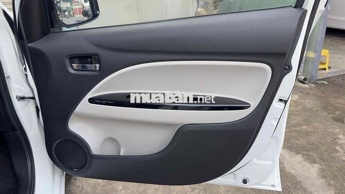 Mitsubishi Mirage . SX 2016 . 1.2 AT . 86.225 km