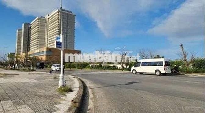 Bán đất 2 mặt tiền Võ Nguyên Giáp, view biển đẹp, giá 36,5 tỷ