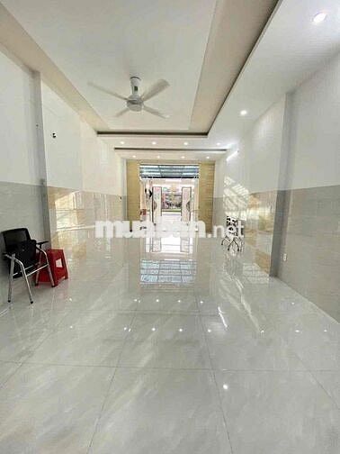 CHO THUÊ NHÀ MẶT TIỀN NGUYỄN VĂN CỪ