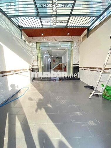 CHO THUÊ NHÀ MẶT TIỀN NGUYỄN VĂN CỪ