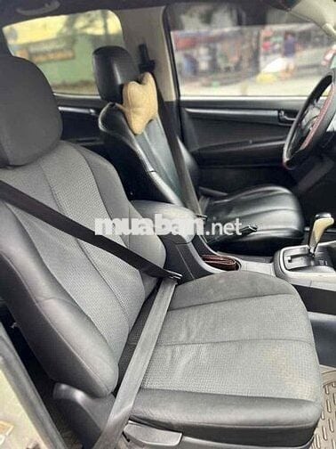 Isuzu Dmax 2016 LS 2.5 4x2 AT - 158000 km