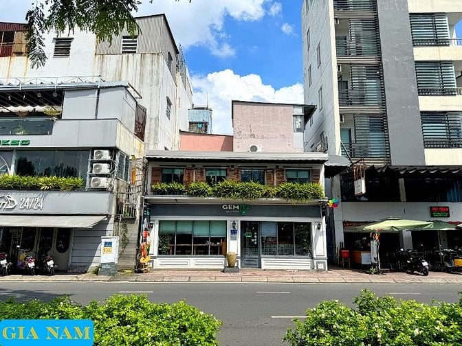 BÁN NHÀ GÓC 2 MẶT TIỀN VIEW SÔNG : 1068 TRƯỜNG SA - P. 12 