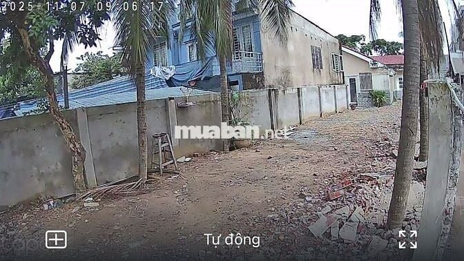 Nhà hẻm xe tải 834 m2, 2 phòng ngủ, quốc lộ 13, HIệp Bình Phước