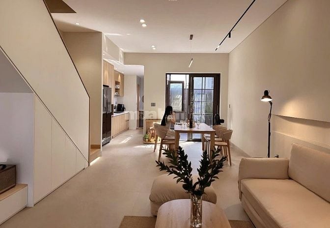 BÁN NHÀ 1T/1L MT KINH DOANH NGAY TRUNG TÂM NGÃ 4 SỞ SAO