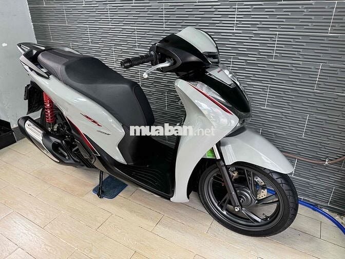 Honda SH160 date 2024 Xám XM Bstp