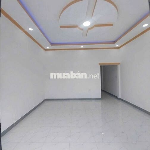 Cô năm cần bán căn nhà mặt tiền 129m2 870 triệu thương lượng