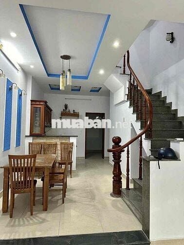 Cho thuê nhà gần cầu Gò Dưa,/Ngô Chí Quốc,p.Bình Chiểu TĐ 3 tầng 10tr