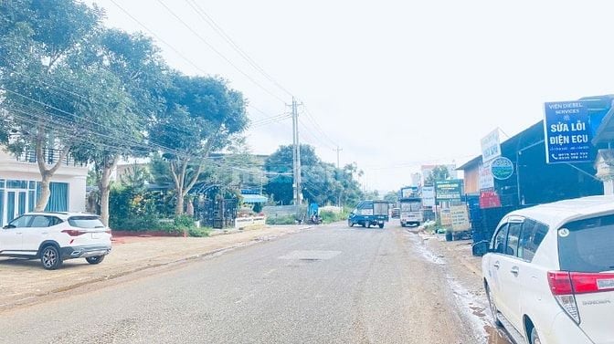 Đất víp mặt tiền Trần Bình Trọng, trung tâm đức trọng, lâm đồng