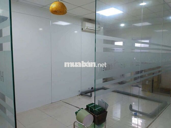 Nhà nguyên căn đường 5m gần sát ql13