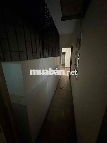 Cho thuê nhà khu tập thể phố tạ quang bửu