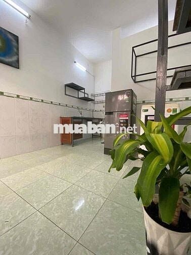 Dạng 1 TẦNG TRỆT 1 LẦU NGAY BẾN XE MIỀN ĐÔNG CŨ