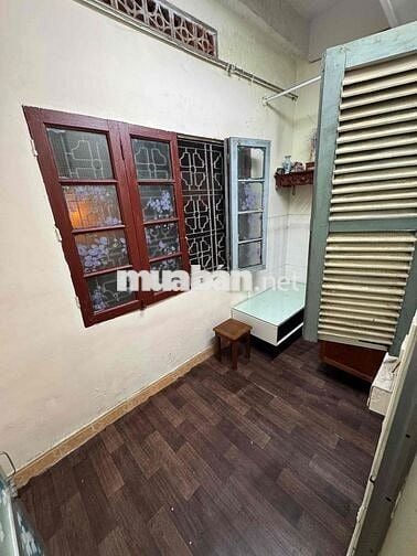 Cho thuê nhà khu tập thể phố tạ quang bửu