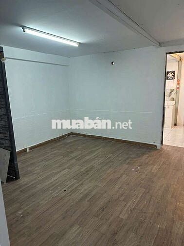 Cho thuê nhà nguyên căn.Đường Nguyễn Kiệm.Phường 9.Q.Phú Nhuận