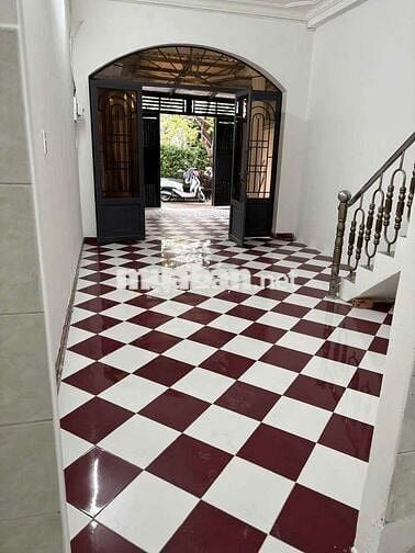 Cho thuê nhà nguyên căn.Đường Nguyễn Trung Trực.Phường 5.Q.Bình Thạnh