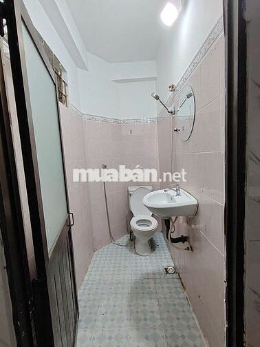 Căn Nhà Đẹp Cho Thuê - 3 Phòng Ngủ, 2 WC, Giá 12,5 Triệu!