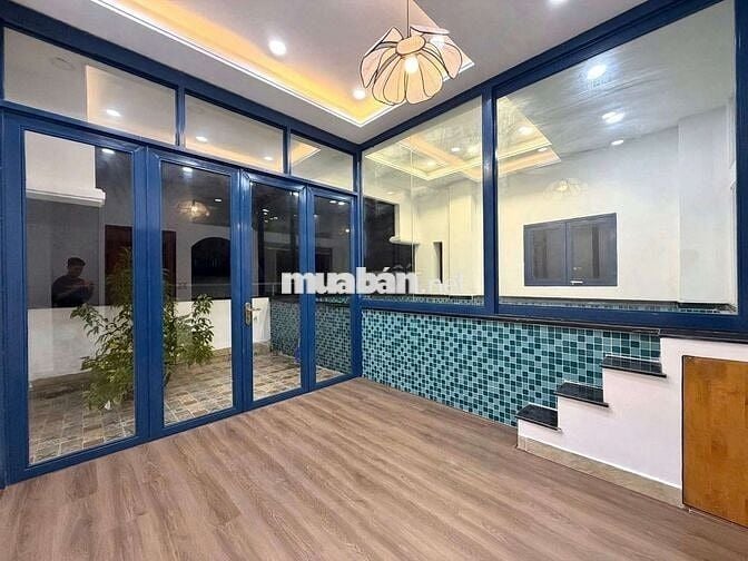 Biệt thự góc 2 MT sát Nguyễn Văn Trỗi 75m2 6 tầng hầm thang máy hồ bơi