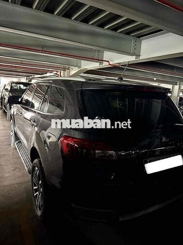 Ford Everest Titanium 4x2 Màu Xám lông chuột 2019