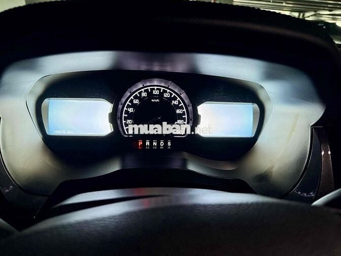 Ford Everest Titanium 4x2 Màu Xám lông chuột 2019