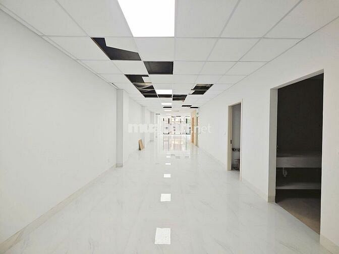 Cho thuê MBKD Hoàng Văn Thái 140m2 -3T chỉ từ 25tr nhà mới vuông vắn